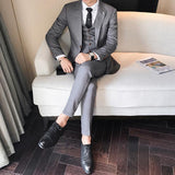 Red Stripe Two Buttons Long Sleeve Man Suits Three Pieces