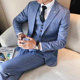 Red Stripe Two Buttons Long Sleeve Man Suits Three Pieces